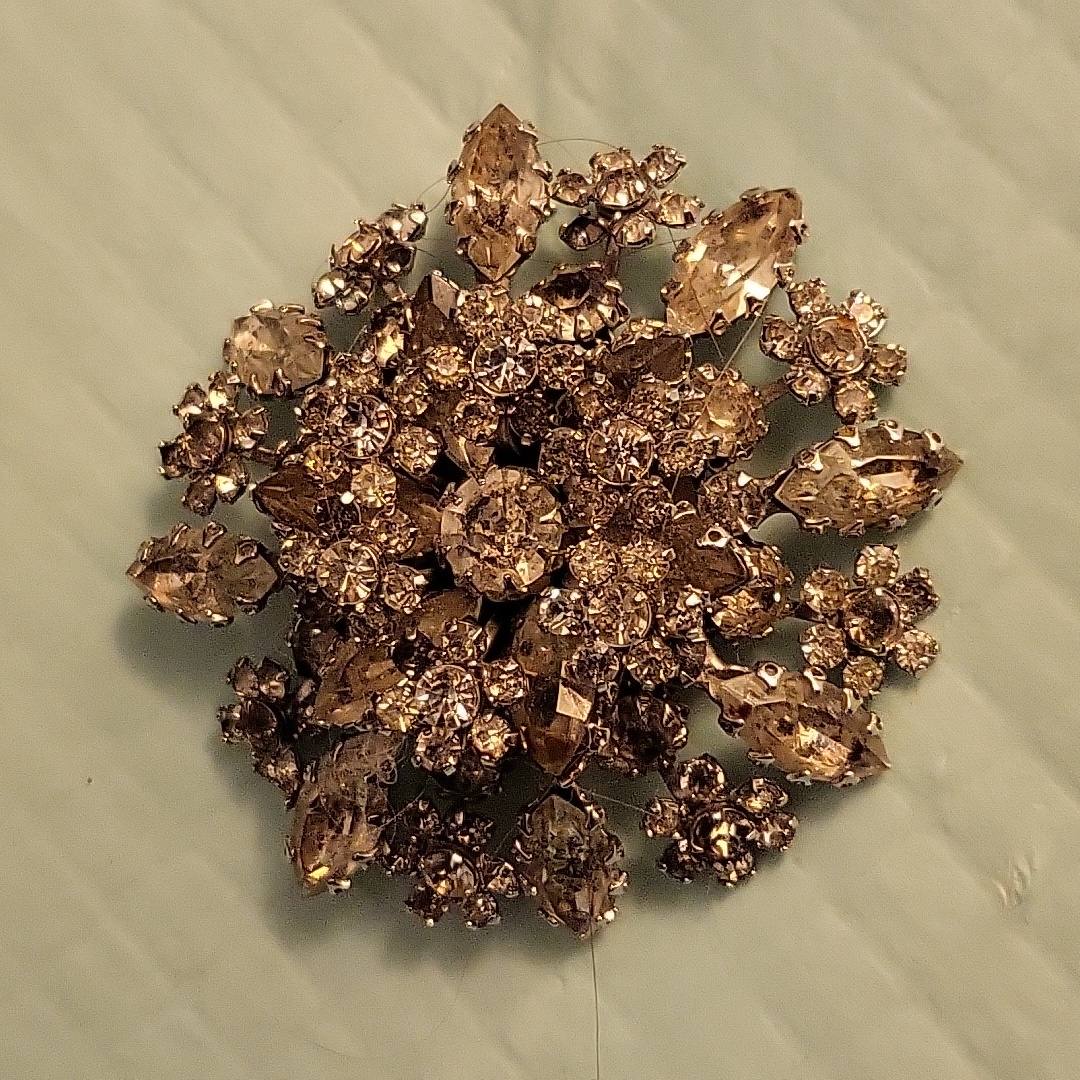 Rare Vintage Vendome Multi Level Rhinestone Brooch 120$